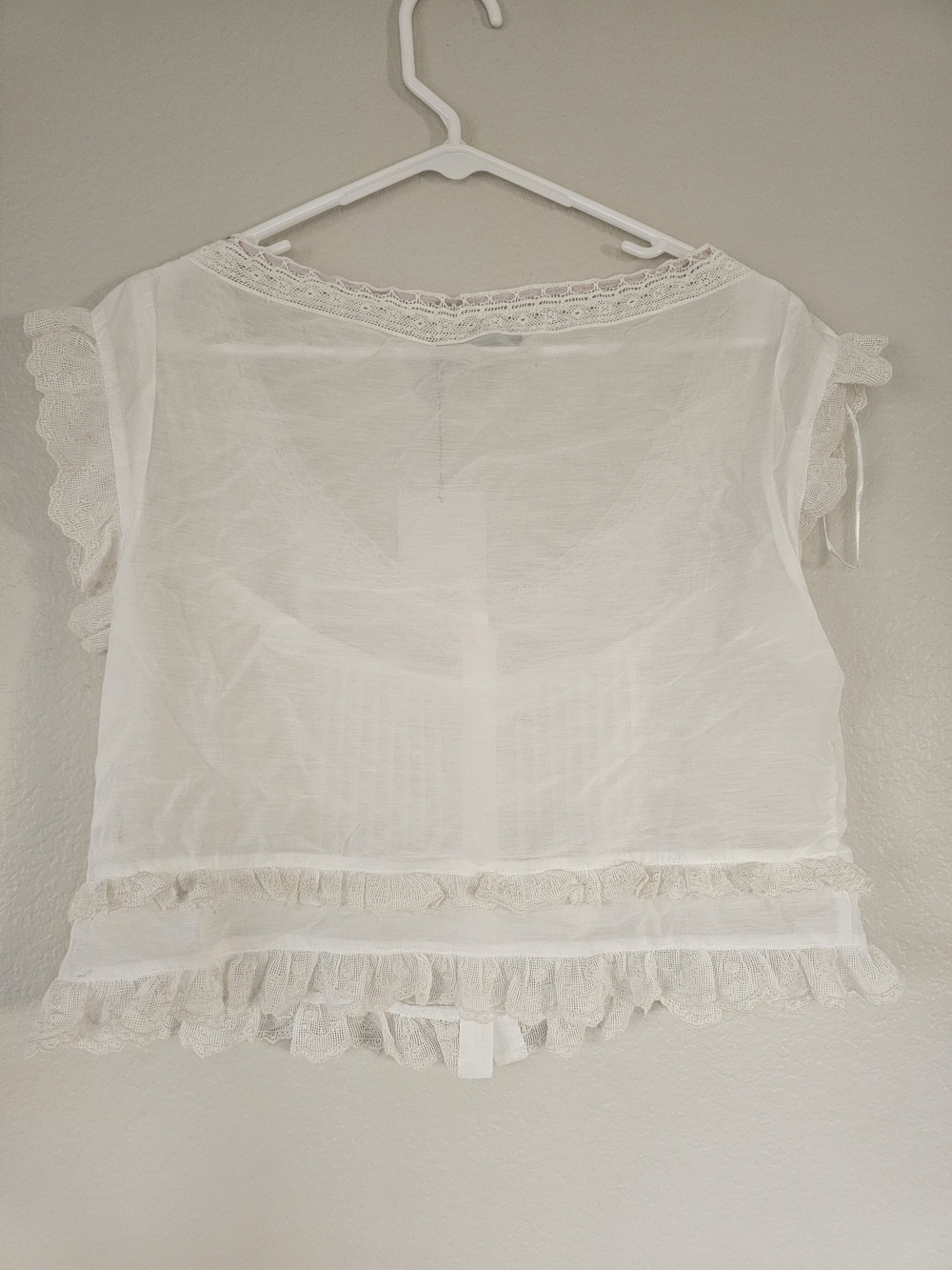 NWT Zara White Lace-Trim Button Front Blouse - Picture 2 of 3